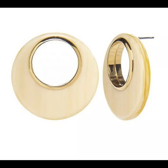 NWT Kate Spade Gold Plated and Horn/Cream Marble On The Dot Stud Hoop Earrings - Picture 3 of 5